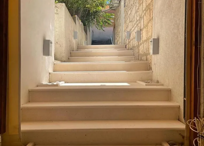 شقة Plaza 3 Podobuče